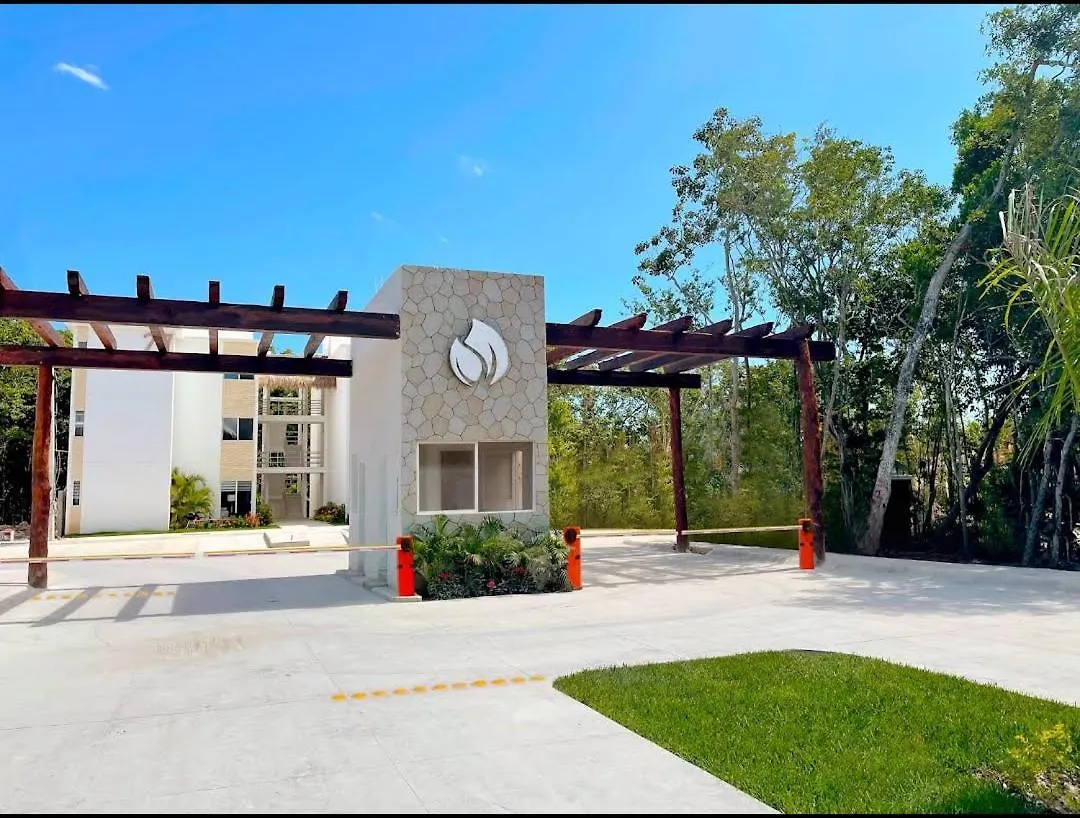 2-Bedroom Condo By The Jungle W/ Swimming Pool Puerto Morelos